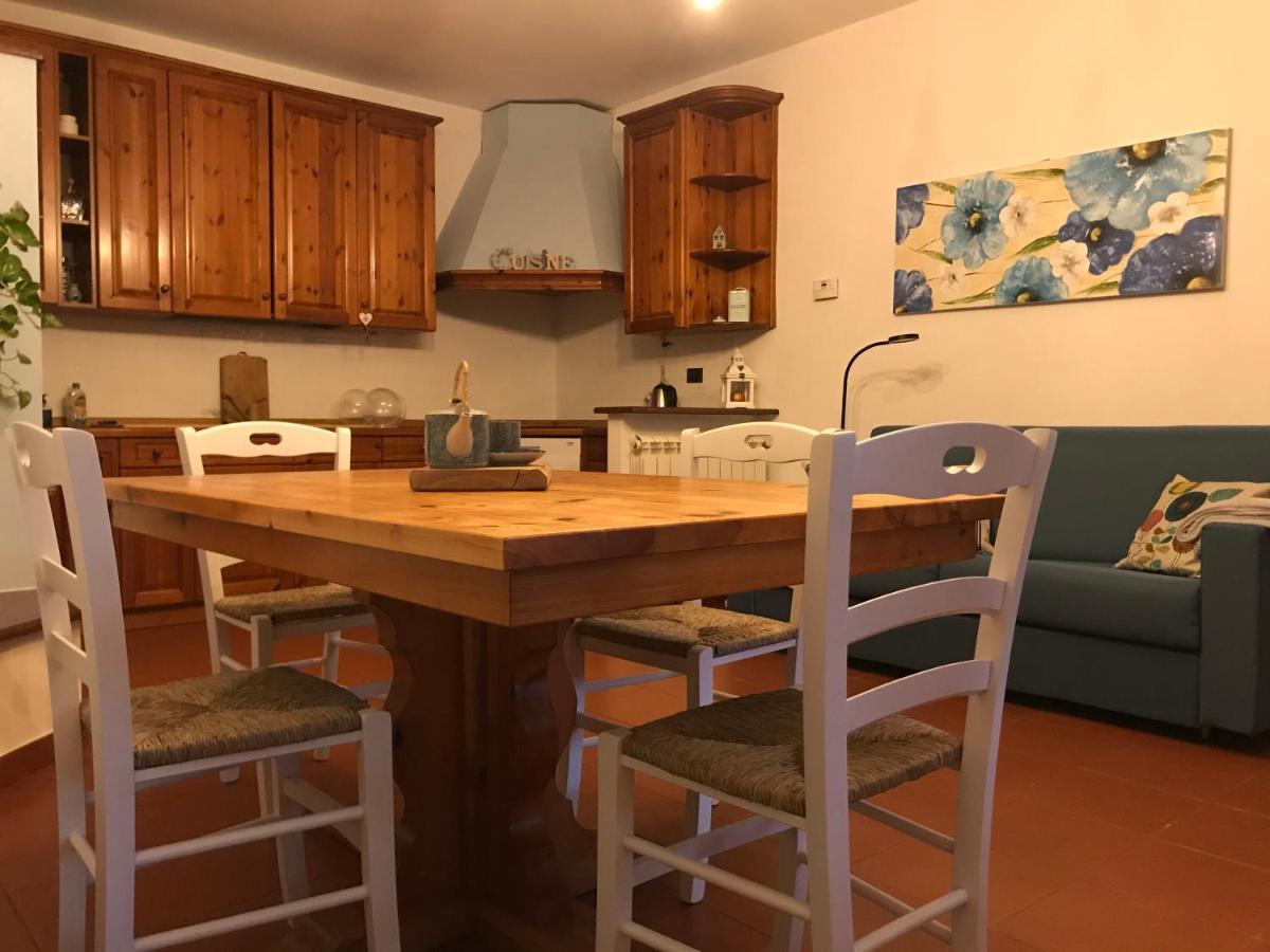 Rocca Di Corno Guest House ฟีนาเลลีกูเร ภายนอก รูปภาพ