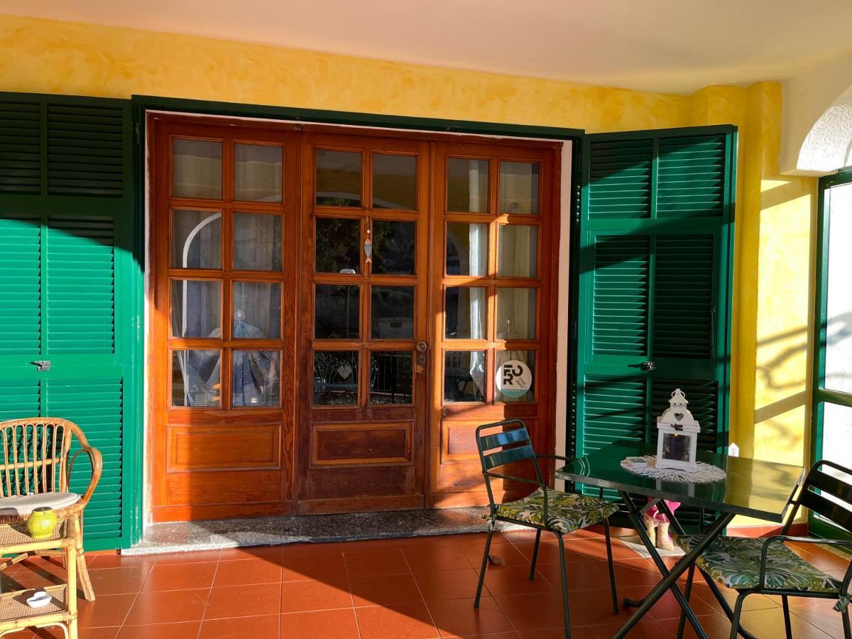 Rocca Di Corno Guest House ฟีนาเลลีกูเร ภายนอก รูปภาพ